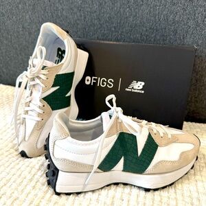 New Balance 327 sneakers,Green